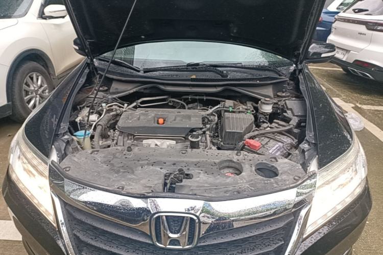Used Honda Crider 2016 1.8L CVT Luxury Edition Engine Bay