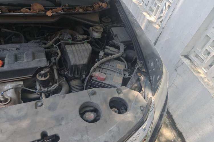 Used Honda Crider 2016 1.8L CVT Luxury Edition Engine Bay Left