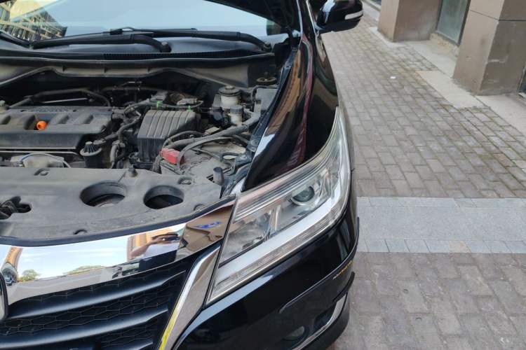 Used Honda Crider 2016 1.8L Manual Luxury Edition Engine Bay Left