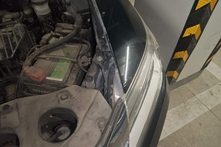 Used Honda Crider 2016 1.8L CVT Luxury Edition Engine Bay Left