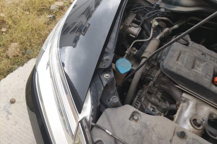 Used Honda Crider 2016 1.8L CVT Comfort Version Engine Bay Right