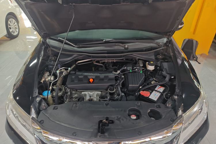 Used Honda Crider 2016 1.8L CVT Luxury Edition Engine Bay