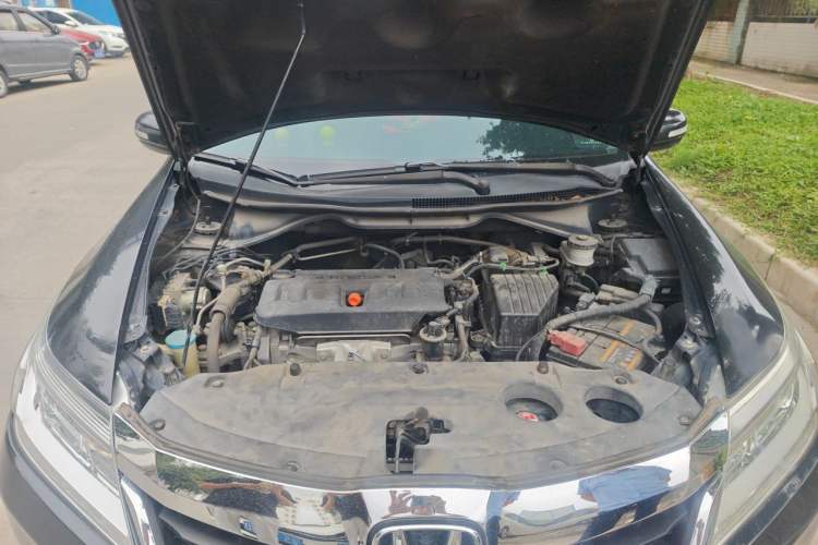Used Honda Crider 2016 1.8L CVT Comfort Version Engine Bay