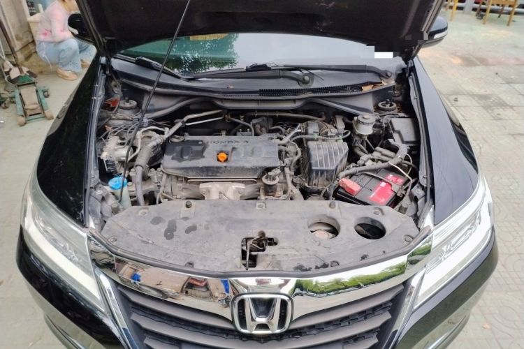 Used Honda Crider 2016 1.8L CVT Luxury Edition Engine Bay