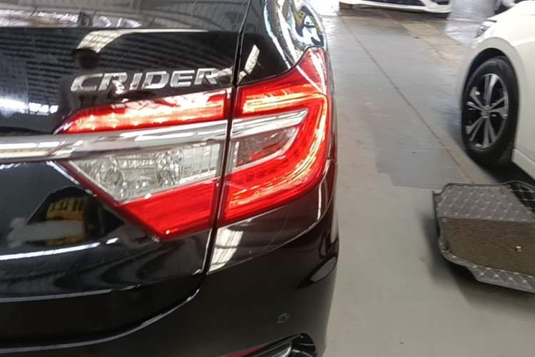 Used Honda Crider 2016 1.8L CVT Comfort Version Exterior 3