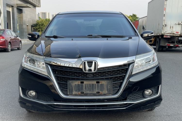 Used Honda Crider 2016 1.8L CVT Luxury Edition Exterior 5