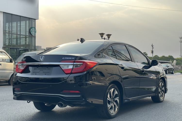 Used Honda Crider 2016 1.8L CVT Luxury Edition Exterior 9