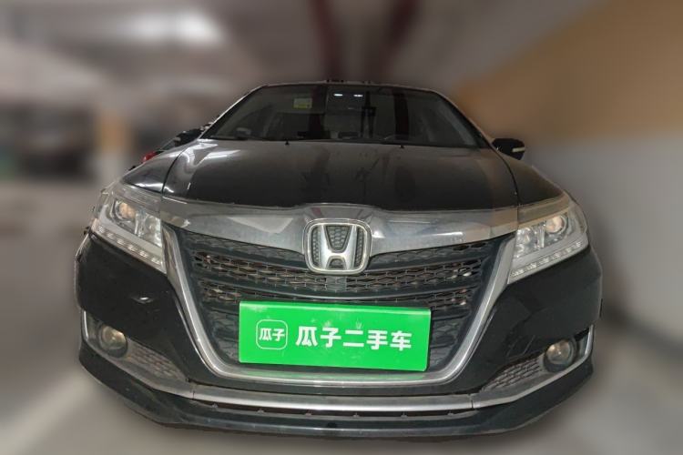 Used Honda Crider 2016 1.8L CVT Luxury Edition Front