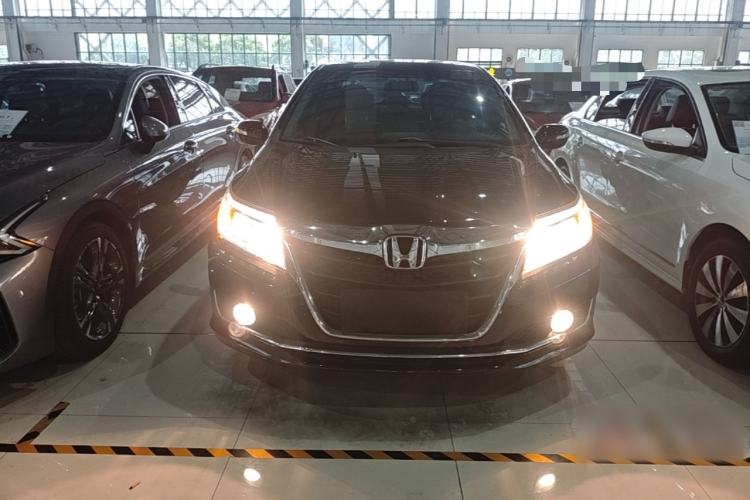 Used Honda Crider 2016 1.8L CVT Luxury Edition Front