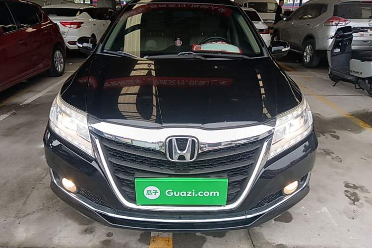 Used Honda Crider 2016 1.8L CVT Luxury Edition Front