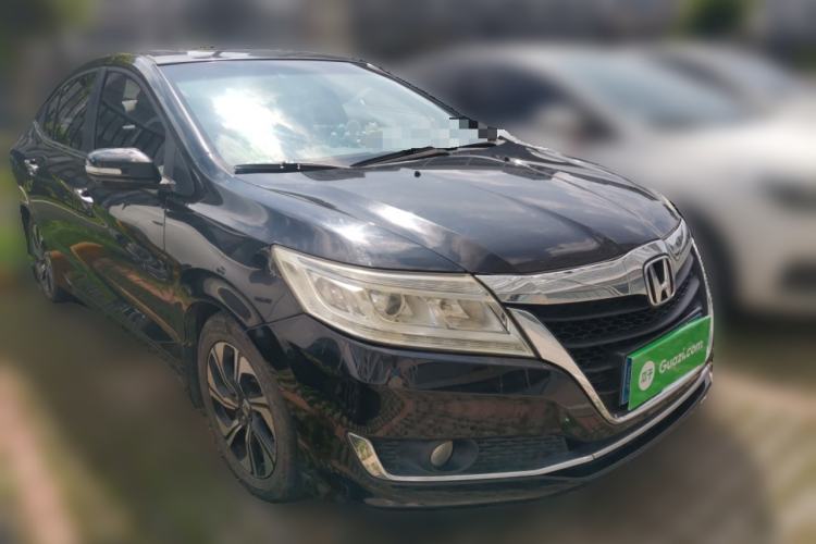 Used Honda Crider 2016 1.8L CVT Luxury Edition Front Right 45 Deg