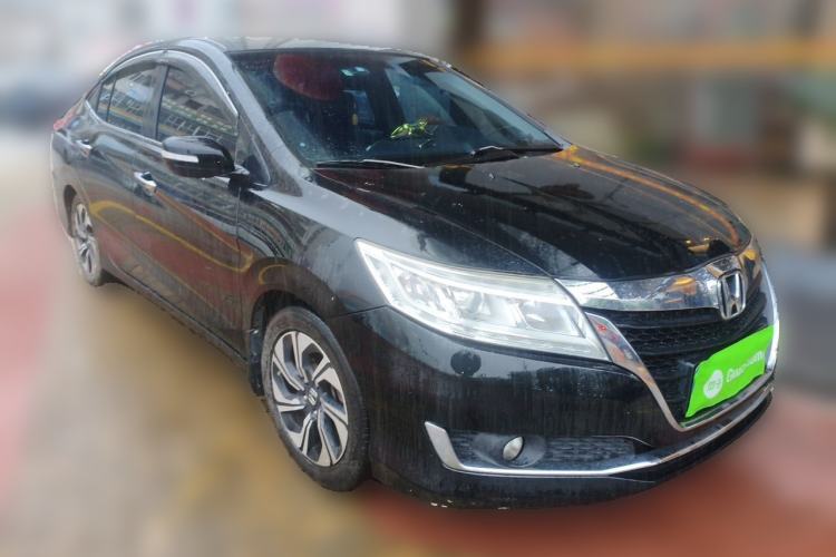 Used Honda Crider 2016 1.8L CVT Luxury Edition Front Right 45 Deg