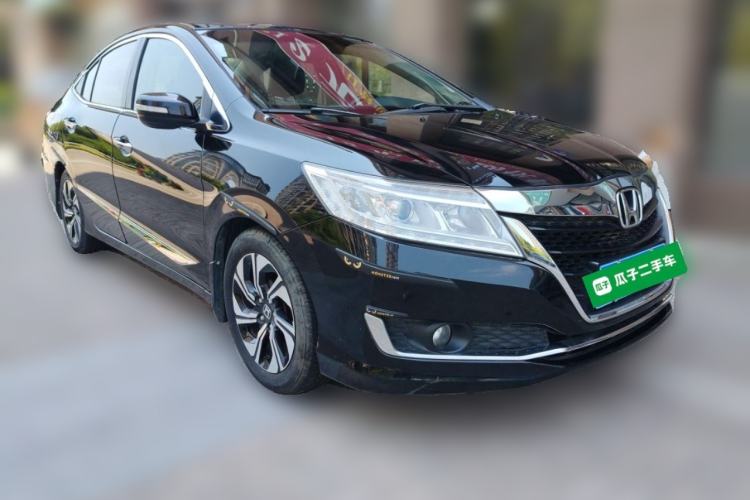 Used Honda Crider 2016 1.8L Manual Luxury Edition Front Right 45 Deg