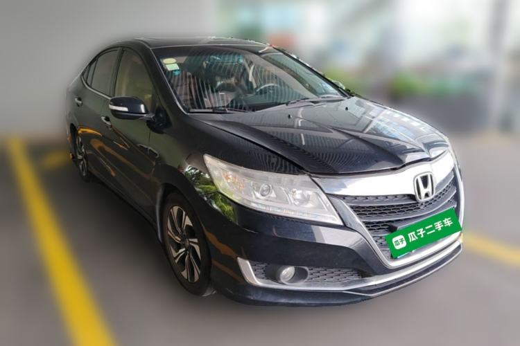Used Honda Crider 2016 1.8L CVT Luxury Edition Front Right 45 Deg