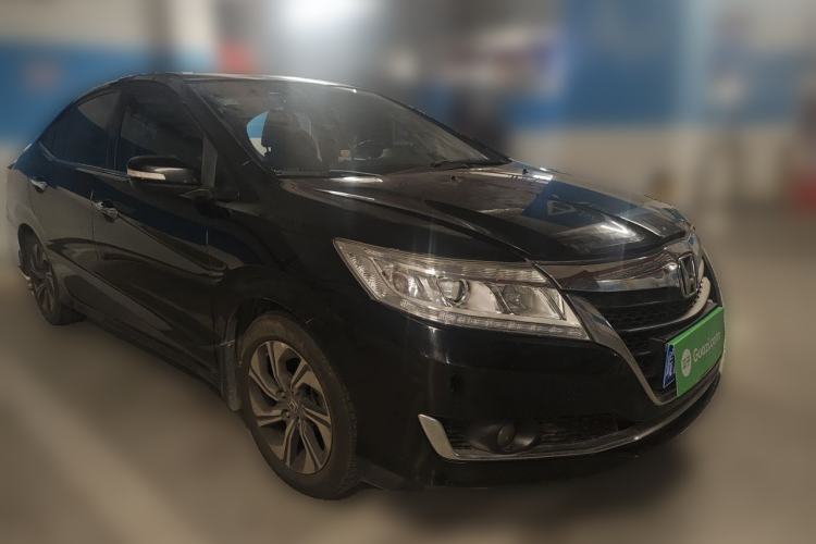 Used Honda Crider 2016 1.8L CVT Luxury Edition Front Right 45 Deg
