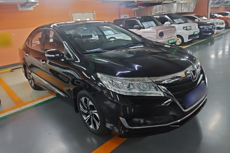 Used Honda Crider 2016 1.8L CVT Comfort Version Front Right 45 Deg