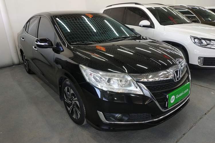 Used Honda Crider 2016 1.8L Manual Luxury Edition Front Right 45 Deg