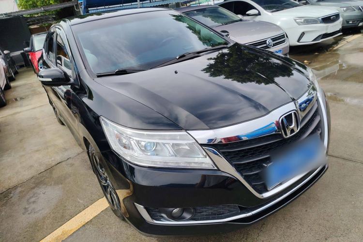 Used Honda Crider 2016 1.8L Manual Fashion Edition Front Right 45 Deg