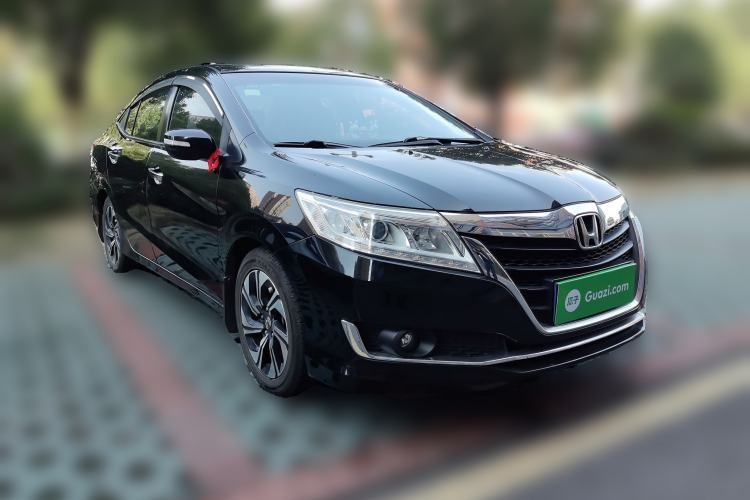 Used Honda Crider 2016 1.8L CVT Luxury Edition Front Right 45 Deg