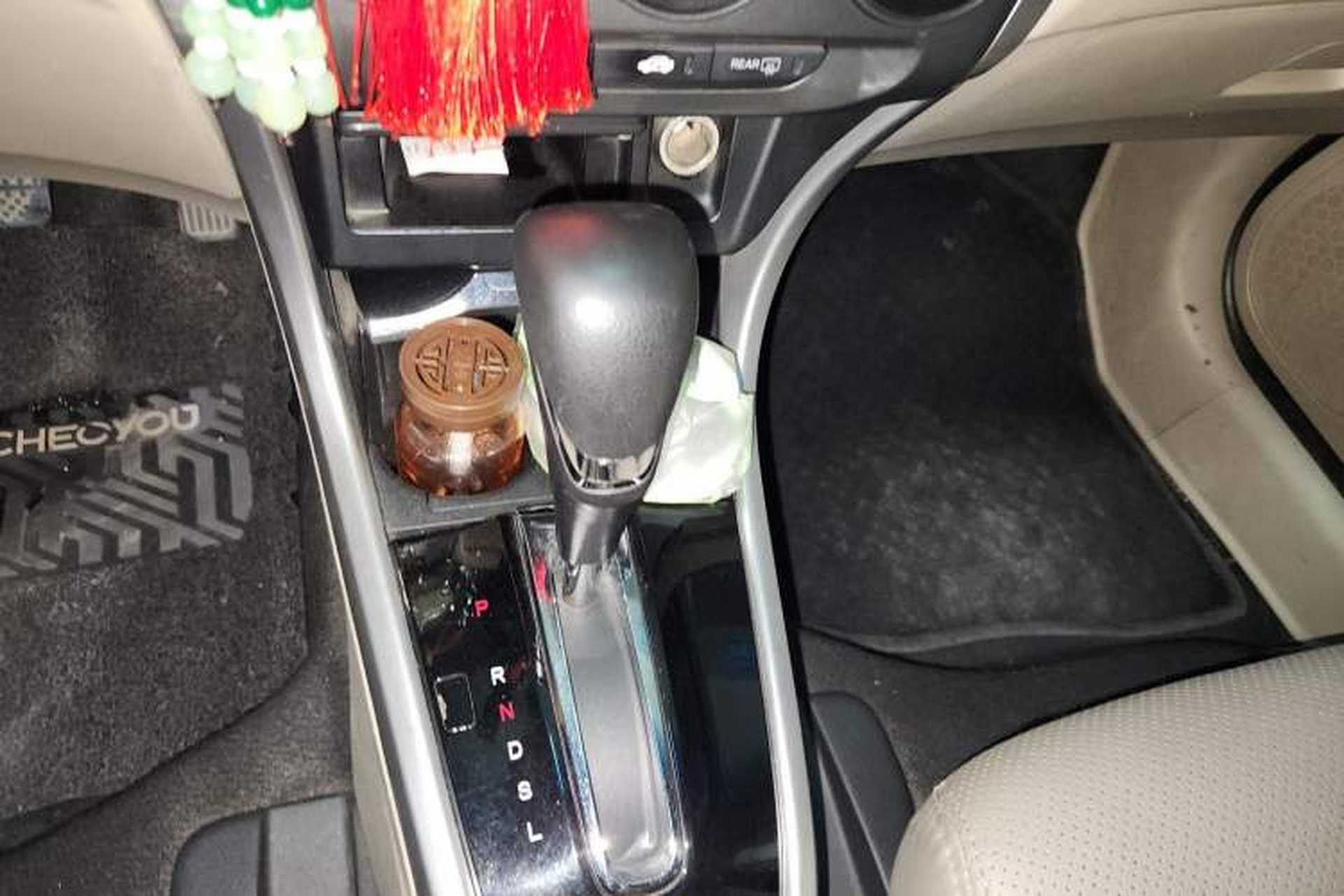 Used Honda Crider 2016 1.8L CVT Comfort Version Gear Lever