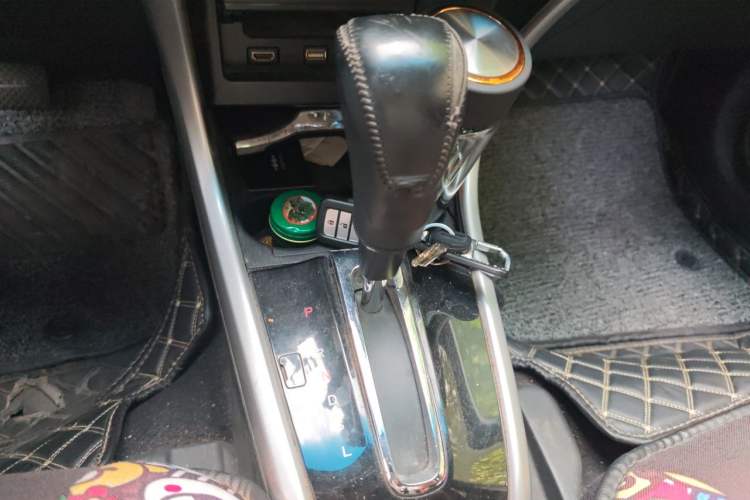 Used Honda Crider 2016 1.8L CVT Luxury Edition Gear Lever
