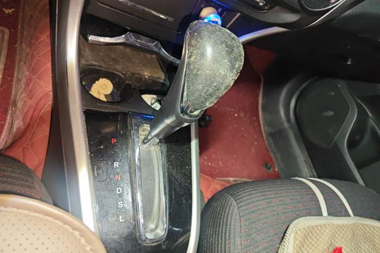 Used Honda Crider 2016 1.8L CVT Luxury Edition Gear Lever