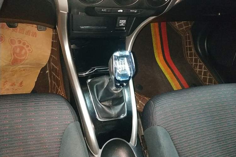 Used Honda Crider 2016 1.8L Manual Luxury Edition Gear Lever