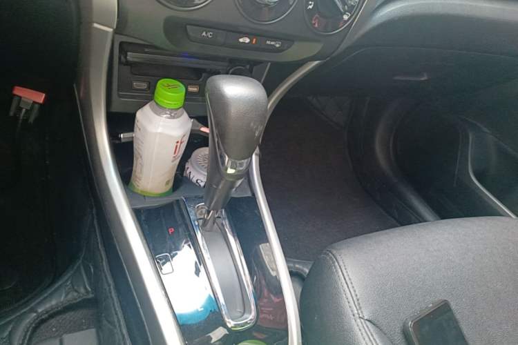 Used Honda Crider 2016 1.8L CVT Luxury Edition Gear Lever