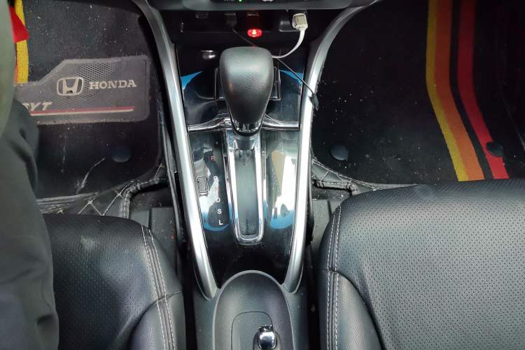 Used Honda Crider 2016 1.8L CVT Luxury Edition Gear Lever