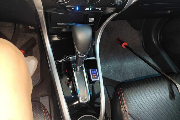Used Honda Crider 2016 1.8L CVT Comfort Version Gear Lever