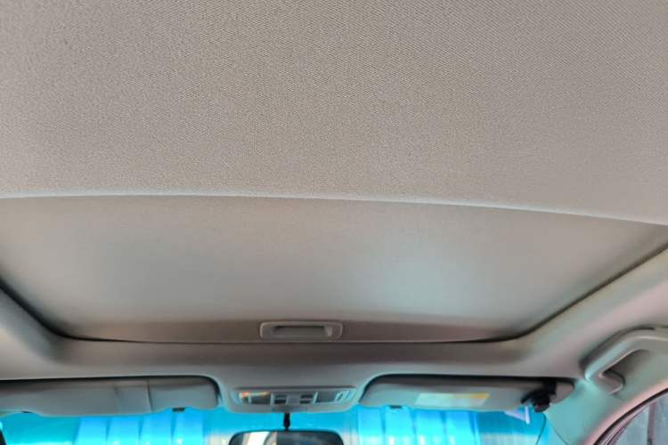 Used Honda Crider 2016 1.8L CVT Luxury Edition Headliner