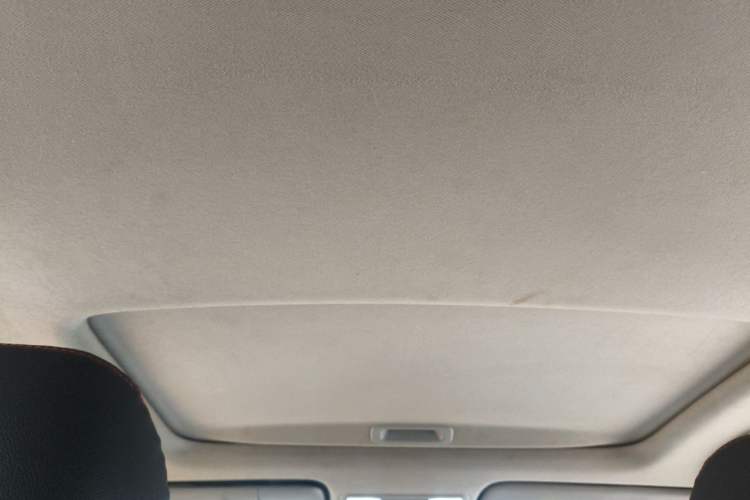 Used Honda Crider 2016 1.8L CVT Luxury Edition Headliner