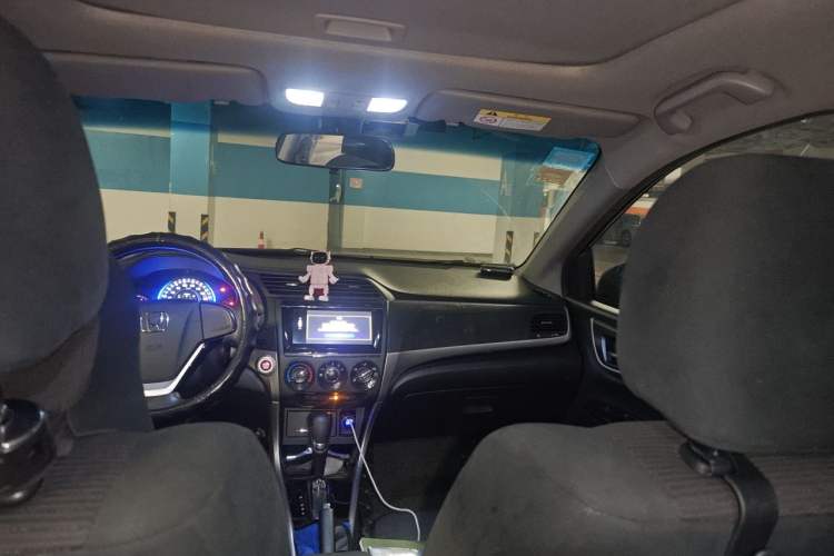 Used Honda Crider 2016 1.8L CVT Luxury Edition Headliner