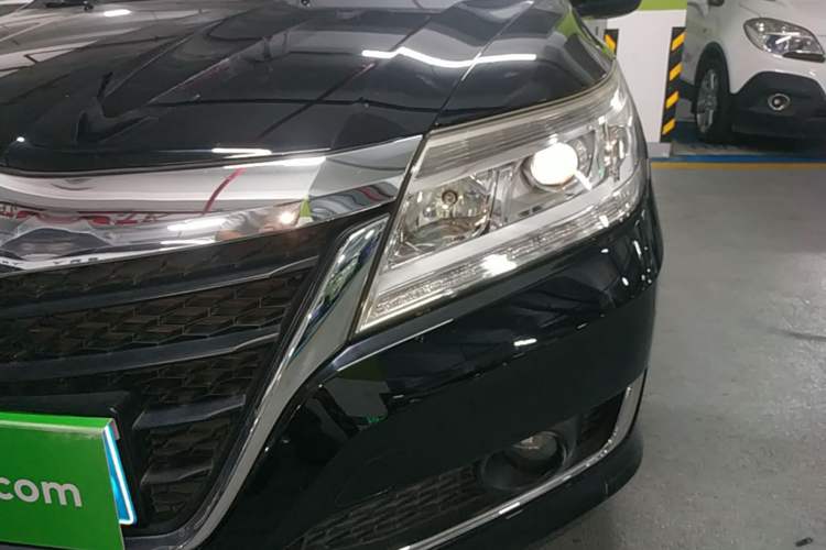 Used Honda Crider 2016 1.8L CVT Luxury Edition Left Front Headlight