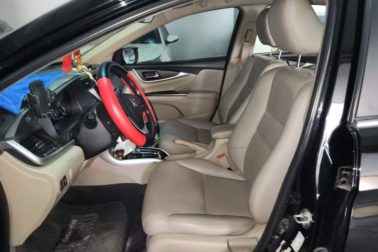 Used Honda Crider 2016 1.8L CVT Comfort Version Left Front Seat
