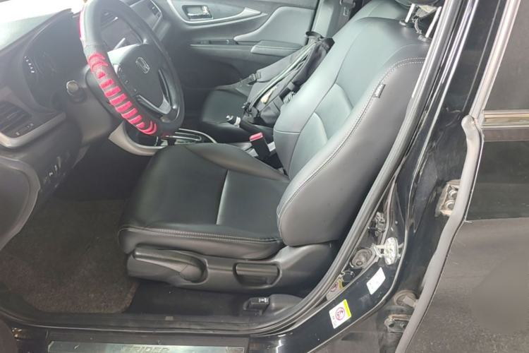 Used Honda Crider 2016 1.8L CVT Luxury Edition Left Front Seat