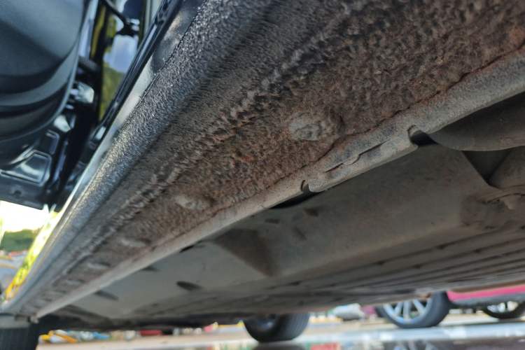 Used Honda Crider 2016 1.8L CVT Luxury Edition Left Side Sill