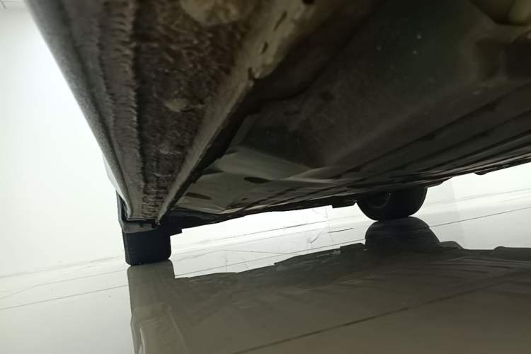 Used Honda Crider 2016 1.8L CVT Comfort Version Left Side Sill