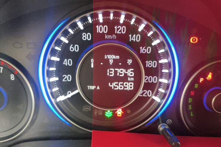 Used Honda Crider 2016 1.8L CVT Luxury Edition Odometer Close Up