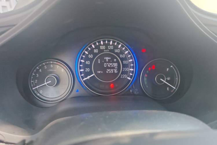Used Honda Crider 2016 1.8L CVT Luxury Edition Odometer Close Up