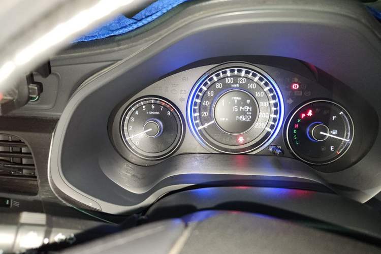 Used Honda Crider 2016 1.8L CVT Comfort Version Odometer Close Up