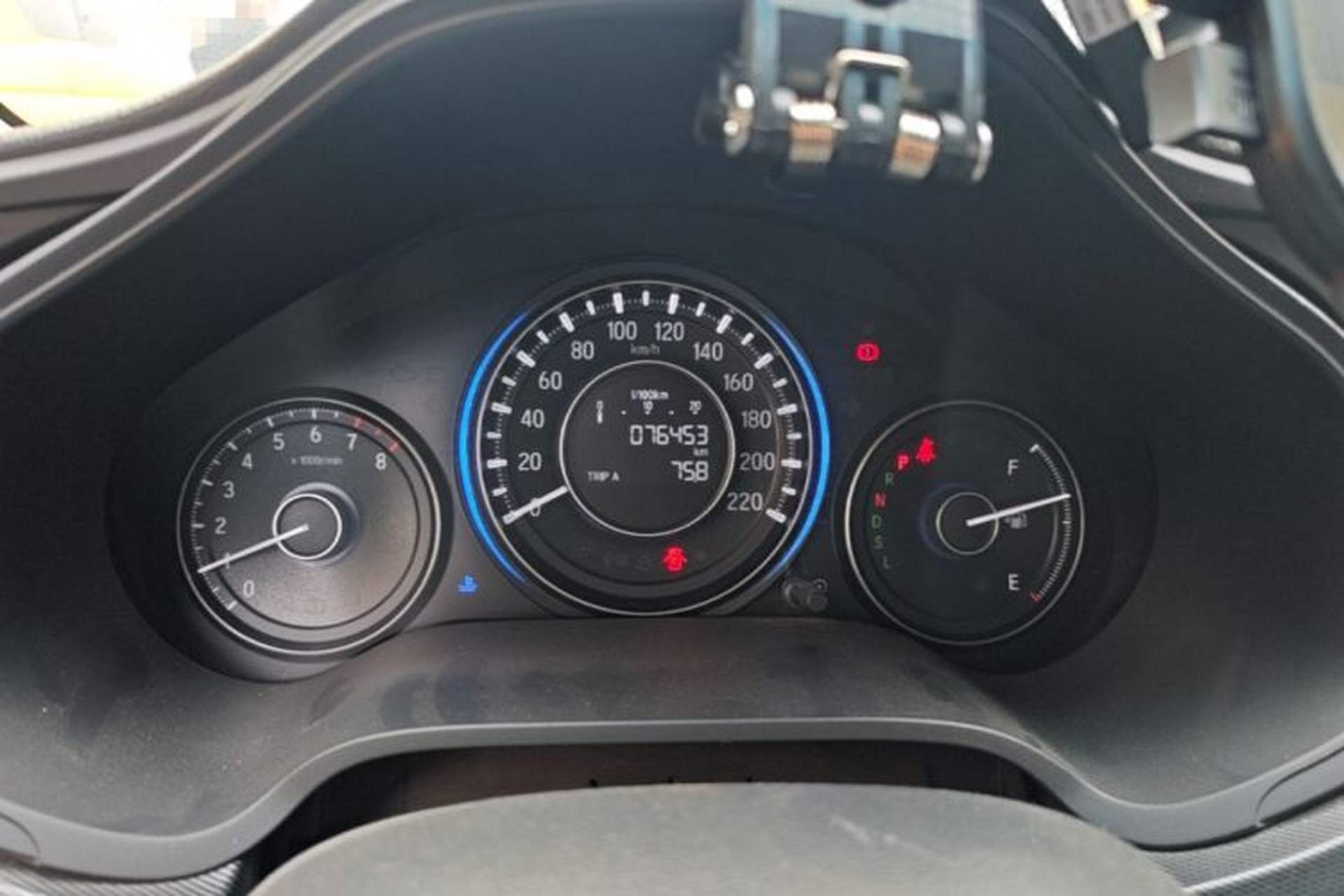 Used Honda Crider 2016 1.8L CVT Luxury Edition Odometer Close Up