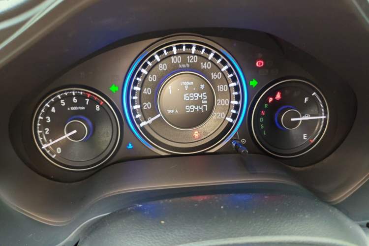 Used Honda Crider 2016 1.8L CVT Luxury Edition Odometer Close Up