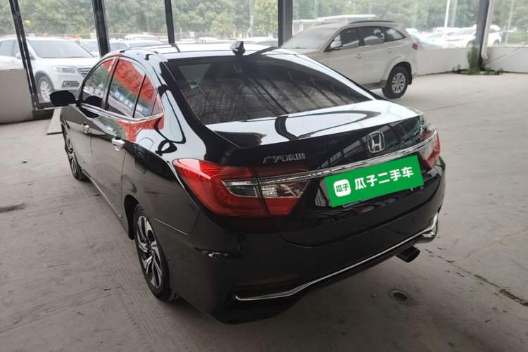 Used Honda Crider 2016 1.8L CVT Leading Edition Rear Left 45 Deg