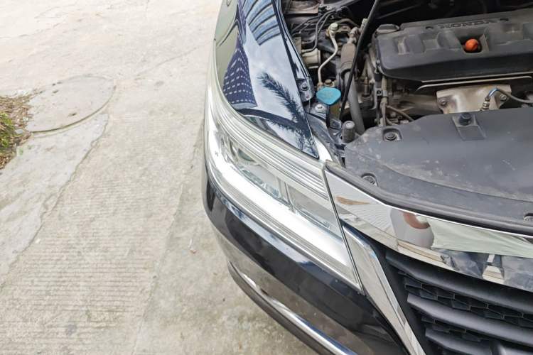 Used Honda Crider 2016 1.8L CVT Luxury Edition Right Front Headlight