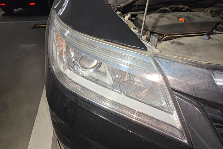 Used Honda Crider 2016 1.8L CVT Luxury Edition Right Front Headlight
