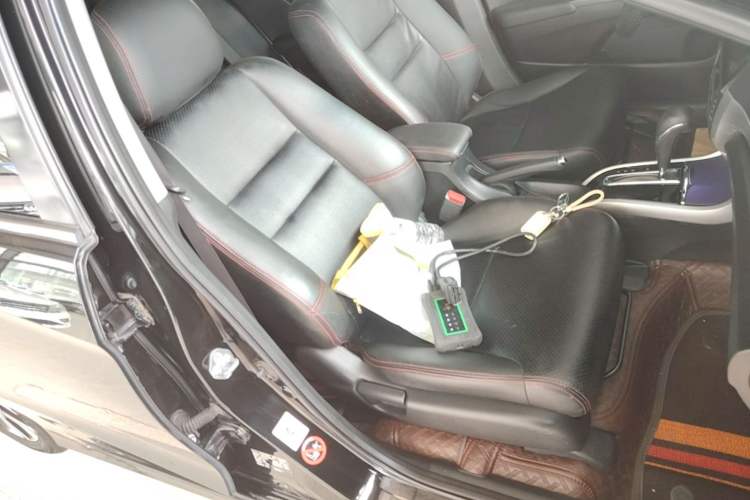 Used Honda Crider 2016 1.8L CVT Leading Edition Right Front Seat