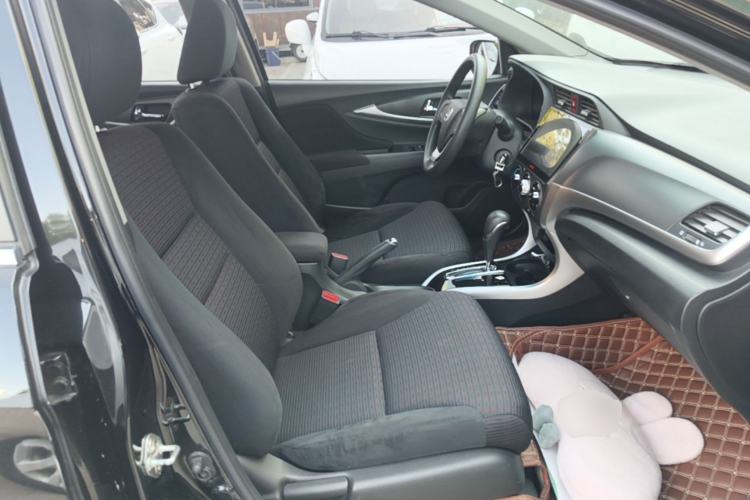 Used Honda Crider 2016 1.8L CVT Comfort Version Right Front Seat