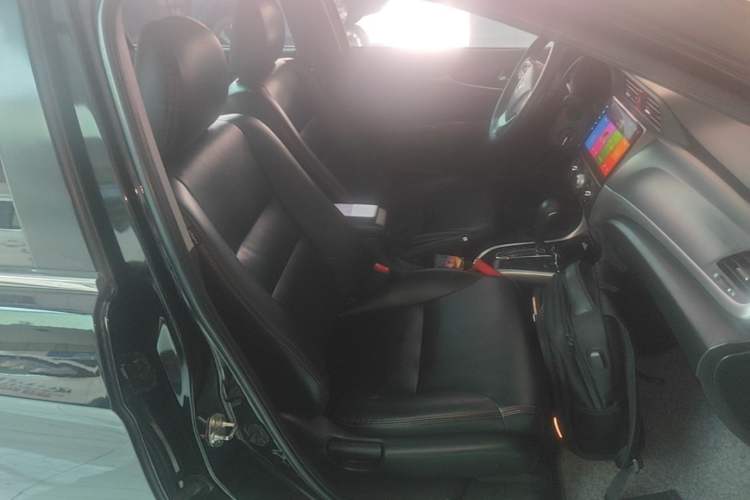 Used Honda Crider 2016 1.8L CVT Comfort Version Right Front Seat