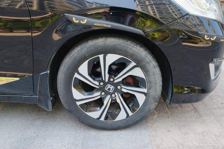 Used Honda Crider 2016 1.8L Manual Luxury Edition Right Front Wheel Hub